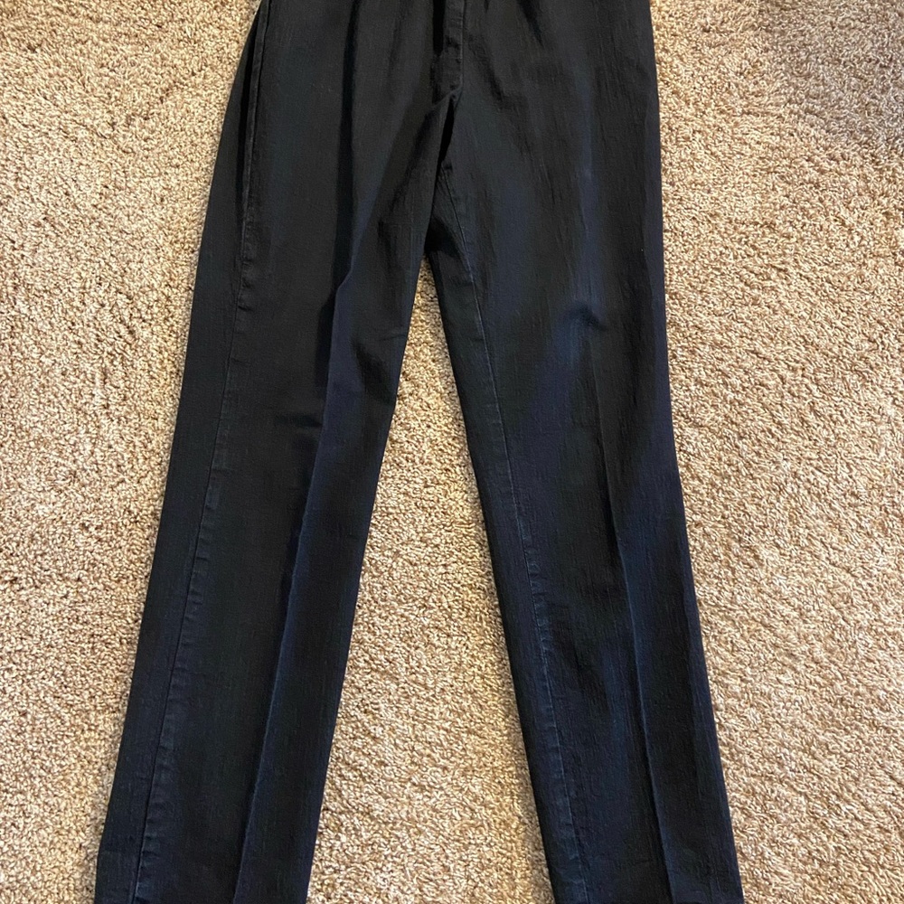 Chic Classic Women's Elastic Waist Pull-On Pant